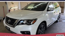 2017 Nissan Pathfinder Platinum