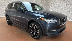 2021 Volvo XC90 T6 Momentum 7-Passenger
