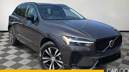 2025 Volvo XC60 B5 Core Dark Theme