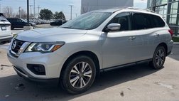 2018 Nissan Pathfinder SV