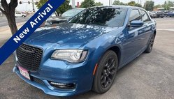 2023 Chrysler 300 Touring L