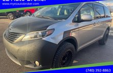 2013 Toyota Sienna XLE 7-Passenger