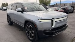 2024 Rivian R1S Adventure