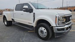 2023 Ford F-450 Super Duty Lariat