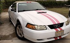 2000 Ford Mustang Base