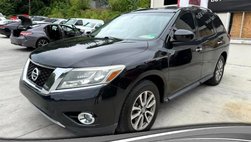 2016 Nissan Pathfinder SV