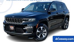 2023 Jeep Grand Cherokee Base