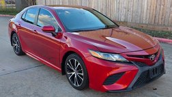 2019 Toyota Camry SE FWD