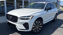 2025 Volvo XC60 B5 Plus Dark Theme