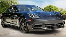 2018 Porsche Panamera 