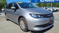 2020 Chrysler Voyager L