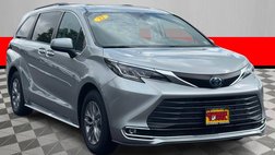 2022 Toyota Sienna XLE