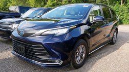 2023 Toyota Sienna XLE 7-Passenger