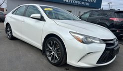 2015 Toyota Camry 4dr Sdn I4 Auto XLE (Natl)