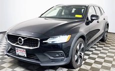 2021 Volvo V60 Cross Country T5