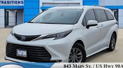 2024 Toyota Sienna XLE 7-Passenger