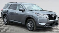 2025 Nissan Pathfinder SV