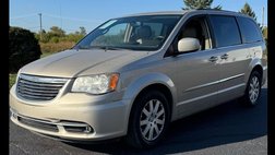 2013 Chrysler Town and Country Touring