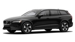 2025 Volvo V60 Cross Country B5 Plus