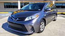 2020 Toyota Sienna LE