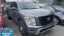 2022 Nissan Titan SV