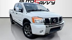 2015 Nissan Titan SV