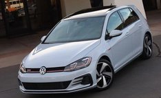 2020 Volkswagen Golf GTI SE