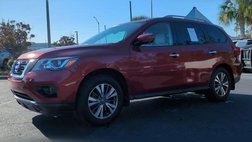 2017 Nissan Pathfinder SL