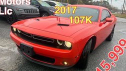 2017 Dodge Challenger SXT Plus