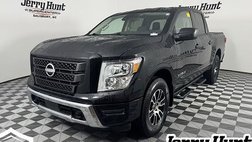 2024 Nissan Titan SV