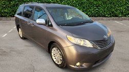 2015 Toyota Sienna XLE 7-Passenger Auto Access Seat