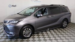 2023 Toyota Sienna XLE