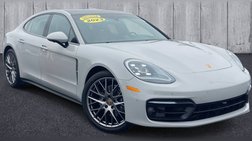 2023 Porsche Panamera 4 Platinum Edition