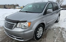 2015 Chrysler Town and Country Touring
