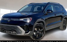 2025 Volkswagen Taos SE Black 4Motion