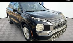 2024 Mitsubishi Outlander ES