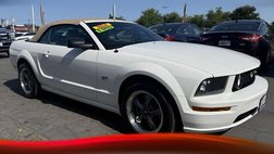 2005 Ford Mustang GT Premium