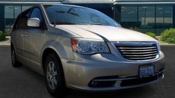 2013 Chrysler Town and Country Touring