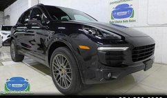 2017 Porsche Cayenne Platinum Edition