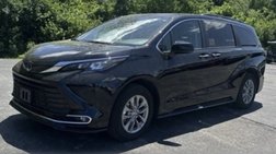 2024 Toyota Sienna XLE
