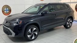 2025 Volkswagen Taos SE 4Motion