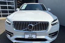 2024 Volvo XC90 B6 Ultimate Bright Theme 7P