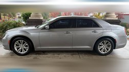 2017 Chrysler 300 Limited