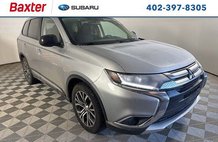 2018 Mitsubishi Outlander ES