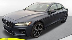 2024 Volvo S60 B5 Core Dark Theme