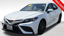 2024 Toyota Camry SE