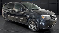 2015 Chrysler Town and Country S