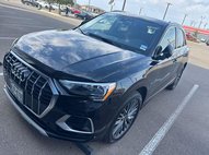 2022 Audi Q3 quattro Premium 40 TFSI