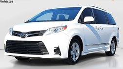2020 Toyota Sienna LE
