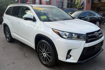 2017 Toyota Highlander SE